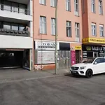 酒店 柏林膳食公寓酒店 2*