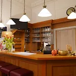柏林膳食公寓酒店