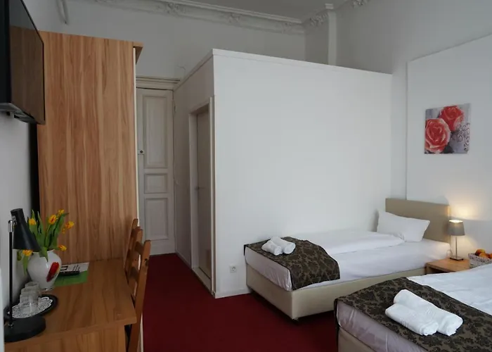 City Pension Berlin 2*