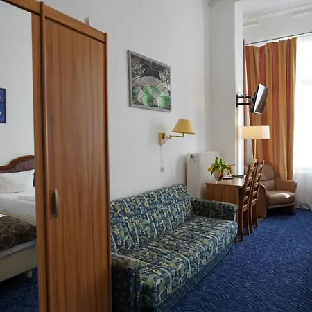 호텔 City Pension Berlin 2*