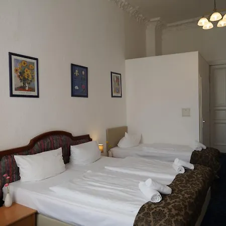 سيتي بنشن برلين فندق