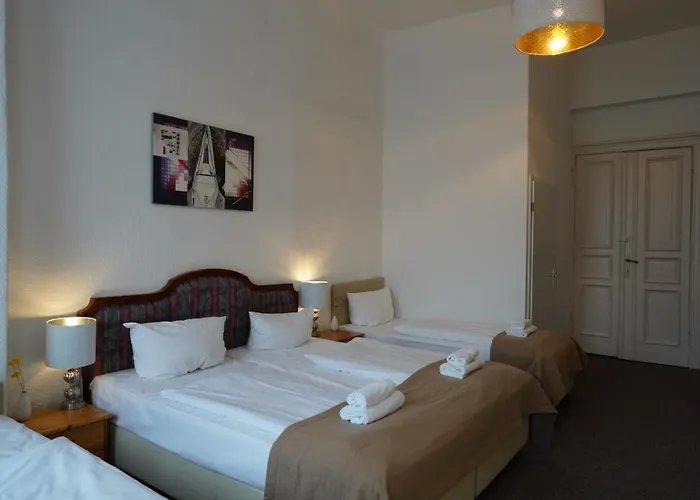 Otel City Pension Berlin 2*