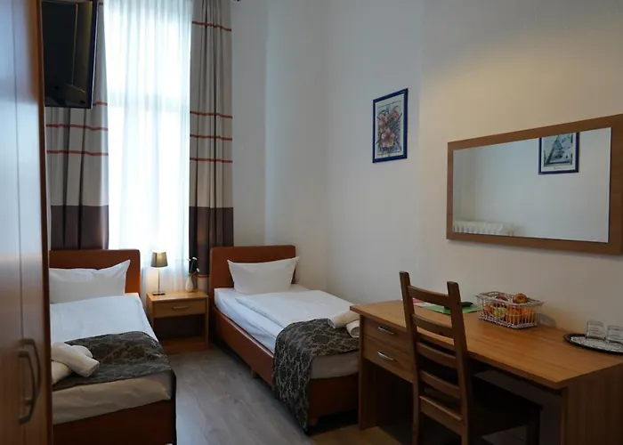 柏林膳食公寓酒店