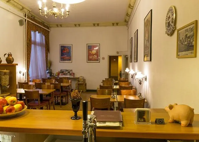 柏林膳食公寓酒店