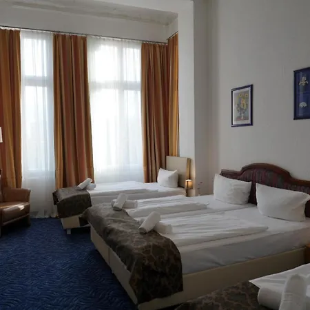 City Pension Berlin 2*