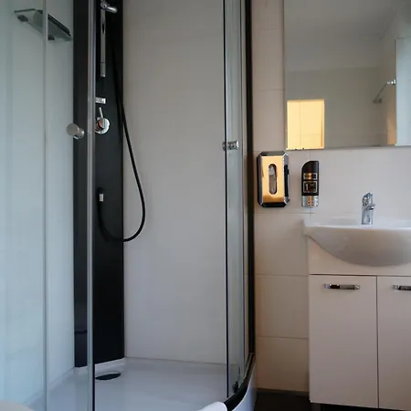 City Pension Berlin ברלין