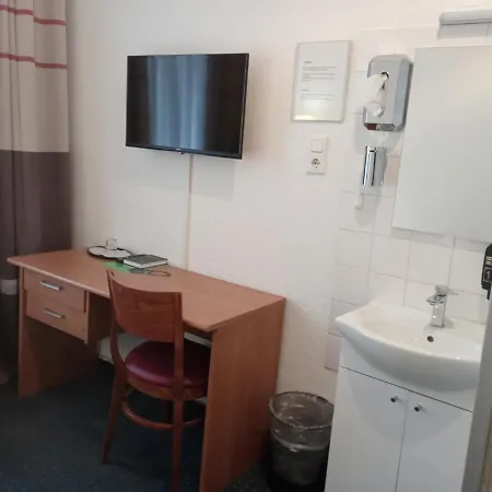 柏林膳食公寓酒店 酒店